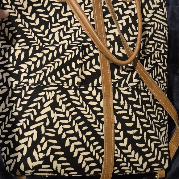 Sseko Kawa Convertible Canvas Leather Backpack/Bag - Picture 4 of 6